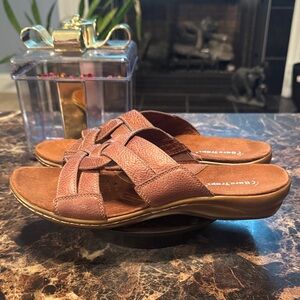 NWOB BareTraps Kalissa Women's Brown Slide Sandals - Size 9.5M